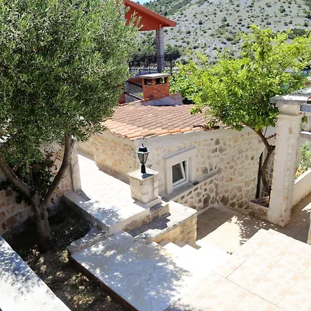 Petar * Vinišće
